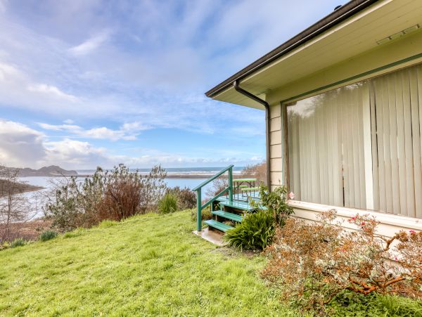 Mendocino Home 982934