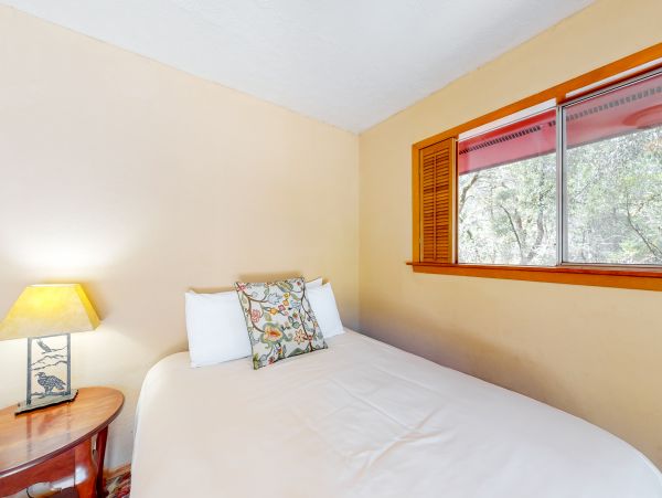 Mendocino Home 982936