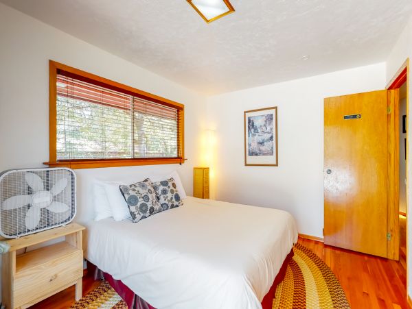 Mendocino Home 982936