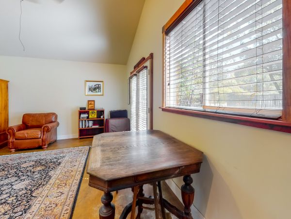 Mendocino Home 982936