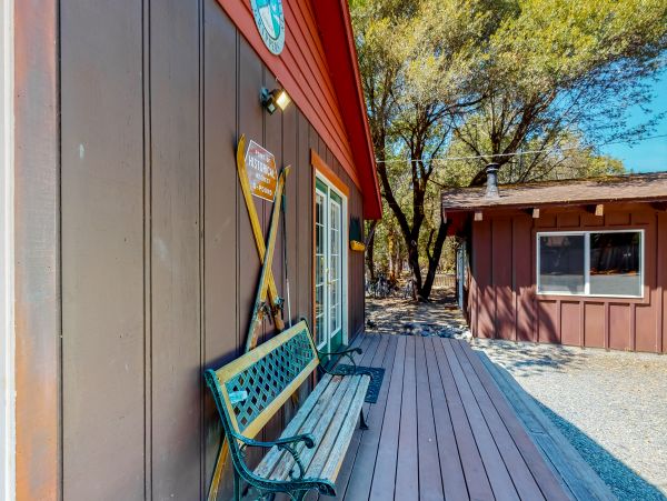 Mendocino Home 982936