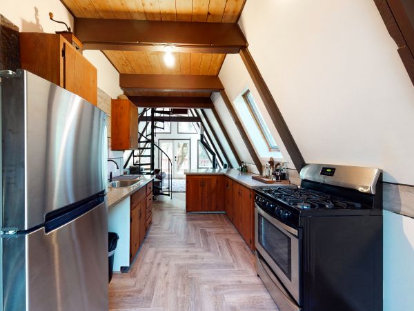 Mendocino Home 982937