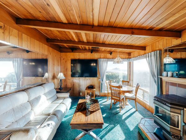 Mendocino Home 982938