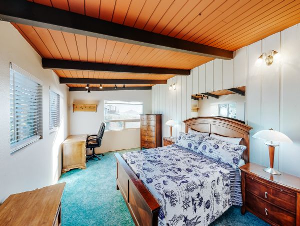 Mendocino Home 982938