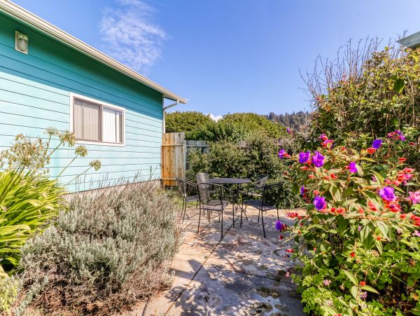 Mendocino Home 982938