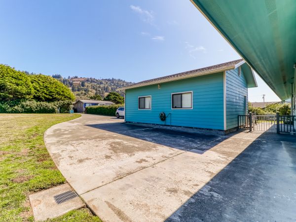 Mendocino Home 982938