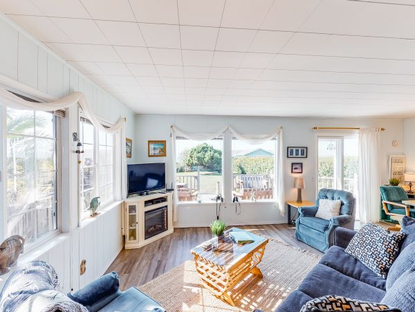 Mendocino Home 982939