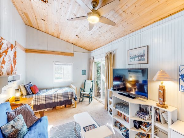 Mendocino Home 982939