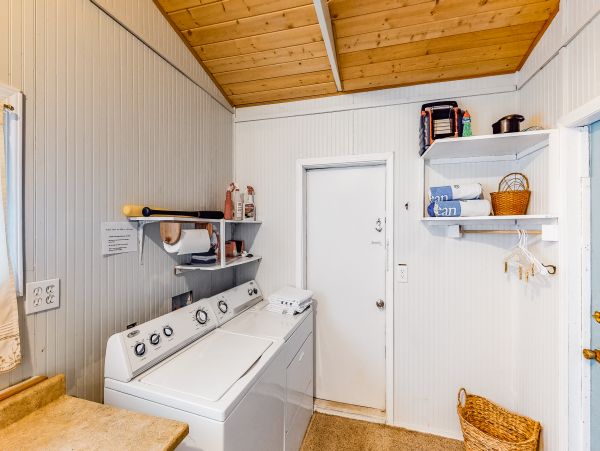 Mendocino Home 982939