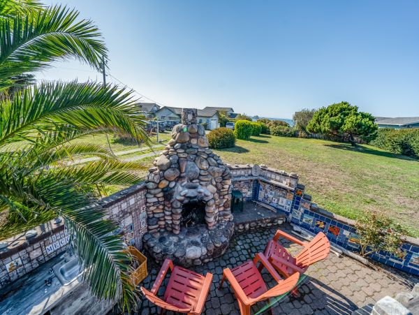 Mendocino Home 982939