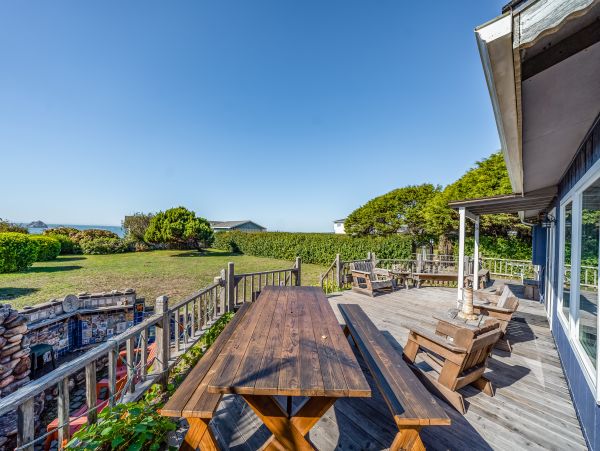 Mendocino Home 982939