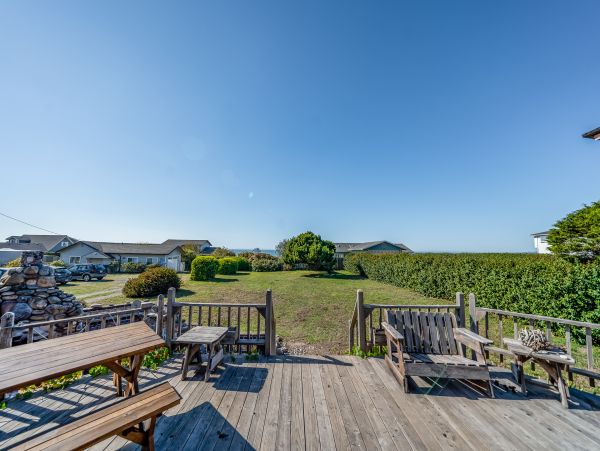 Mendocino Home 982939