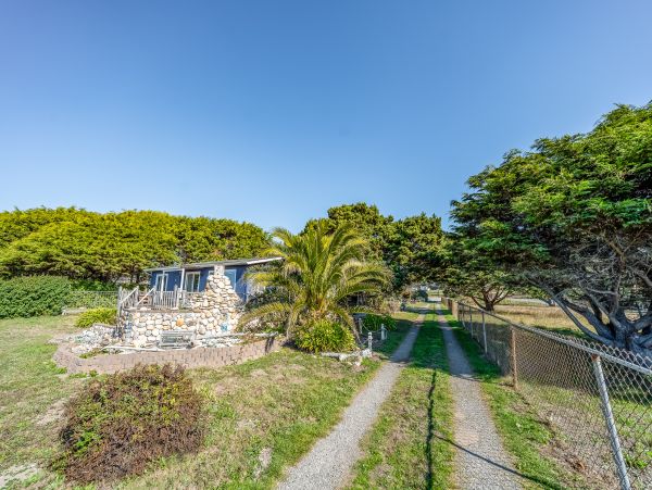 Mendocino Home 982939
