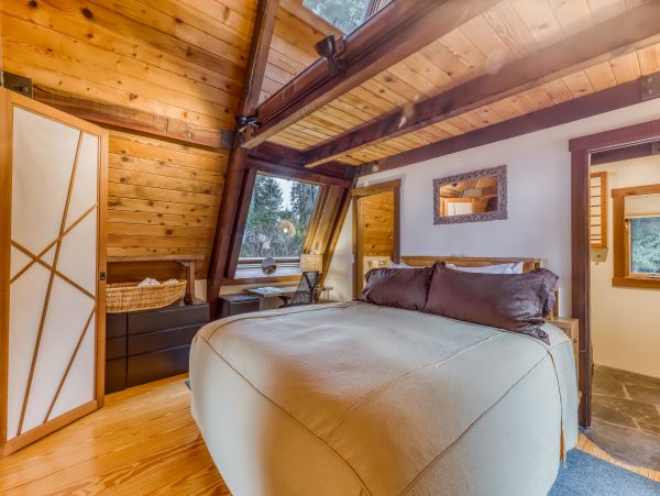 Mendocino Home 982940