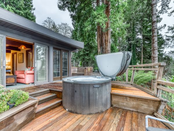 Mendocino Home 982940