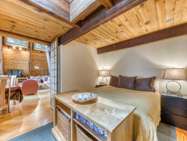 Mendocino Home 982940