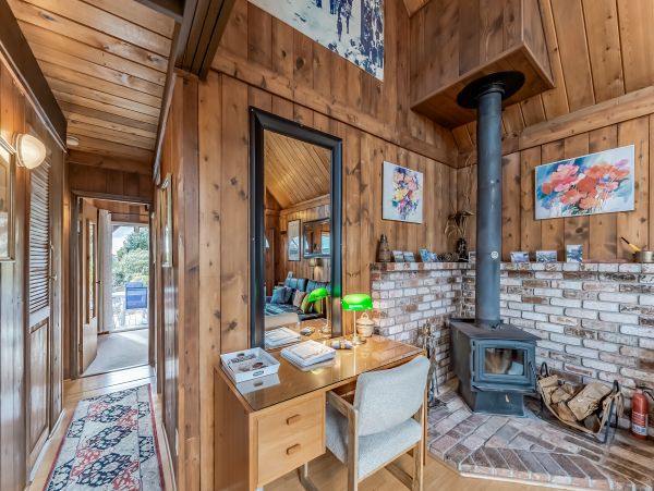Mendocino Home 982942