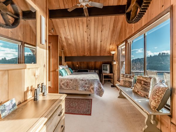 Mendocino Home 982942