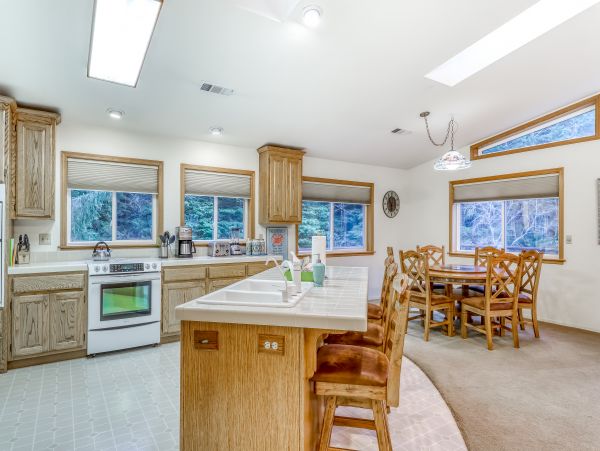 Mendocino Home 982943