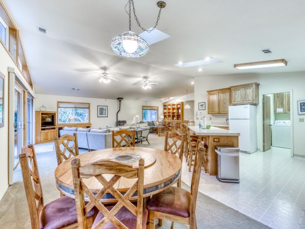 Mendocino Home 982943