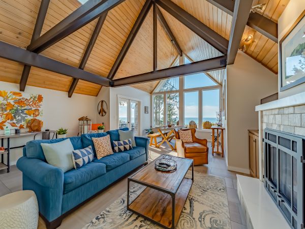 Mendocino Home 982944