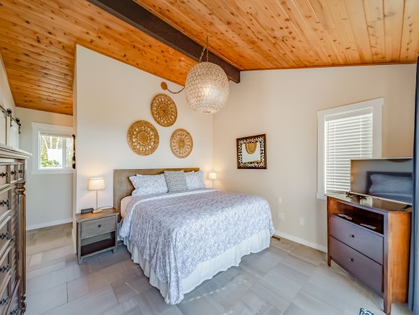 Mendocino Home 982944