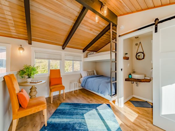 Mendocino Home 982944