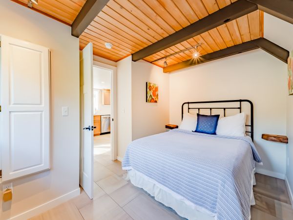 Mendocino Home 982944