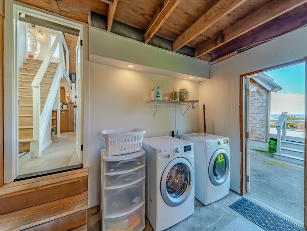 Mendocino Home 982944