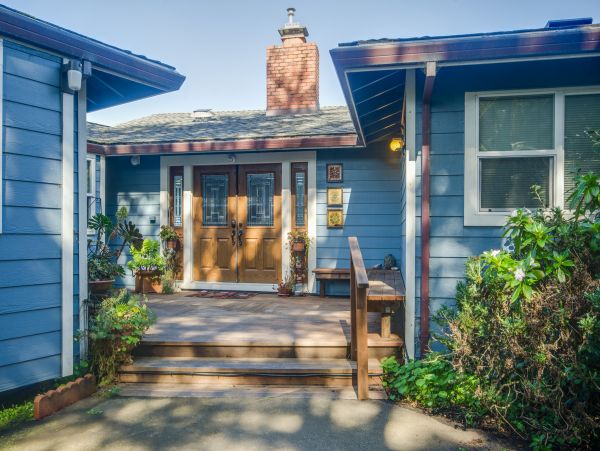 Mendocino Home 982945