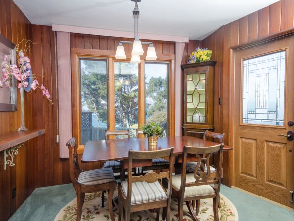 Mendocino Home 982945