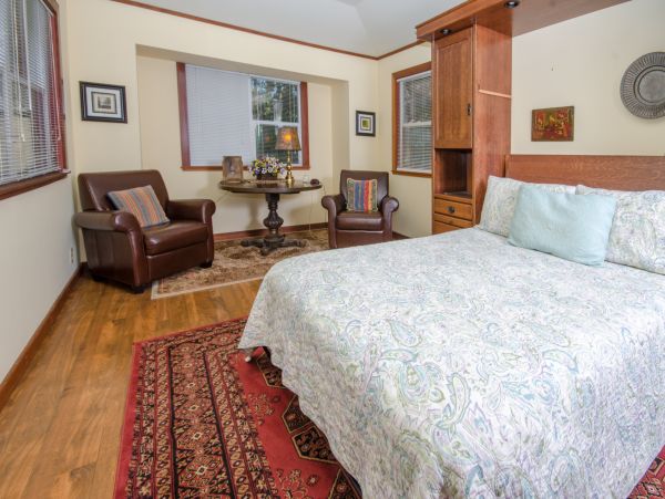 Mendocino Home 982945