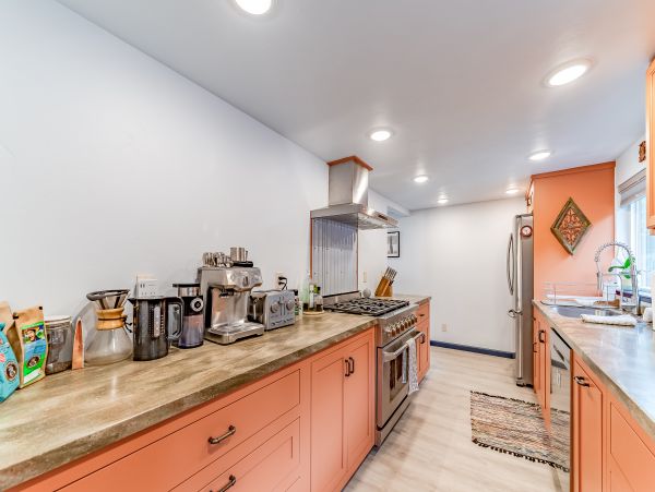 Mendocino Home 982946