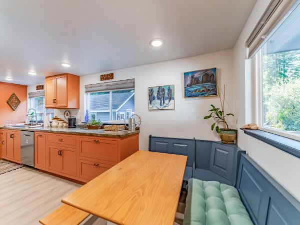 Mendocino Home 982946