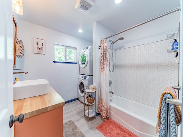 Mendocino Home 982946