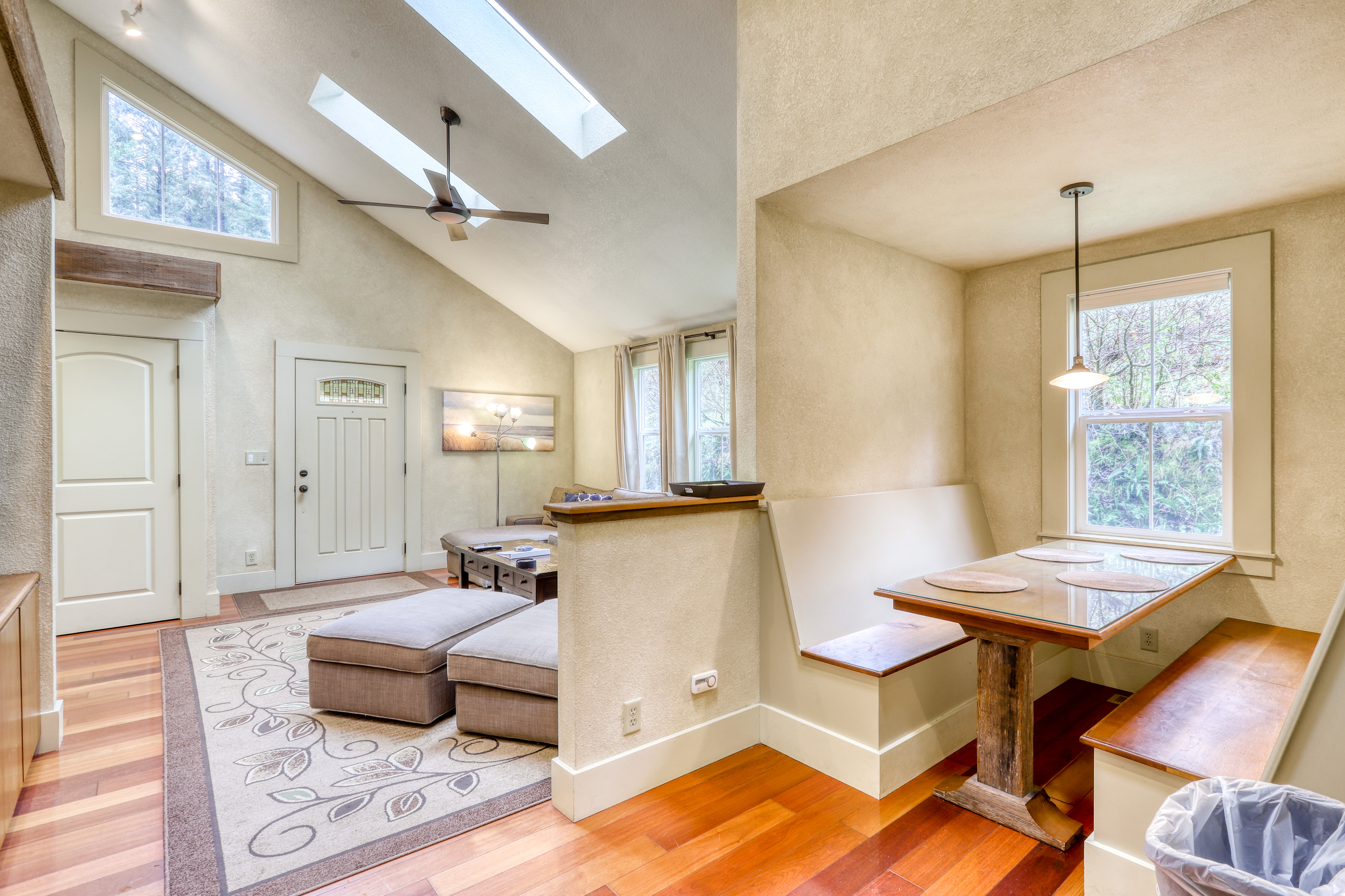 Mendocino Home 982947