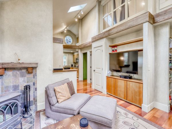 Mendocino Home 982947