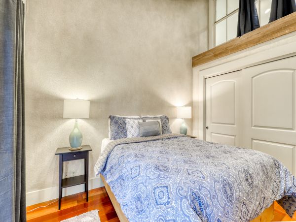 Mendocino Home 982947