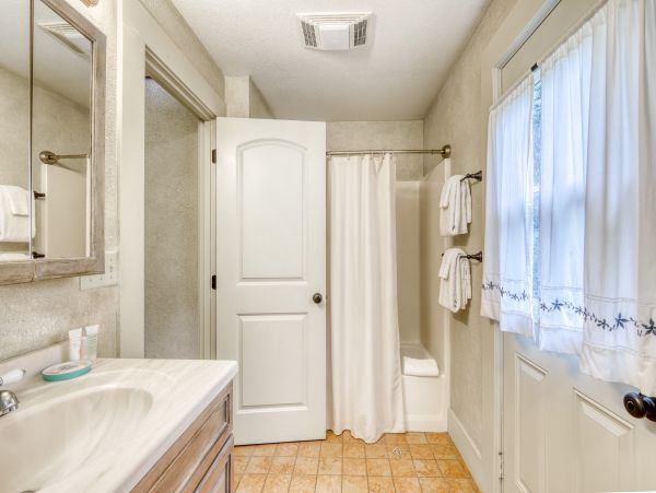Mendocino Home 982947