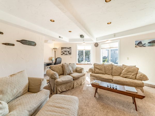 Mendocino Home 982948