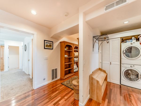 Mendocino Home 982948