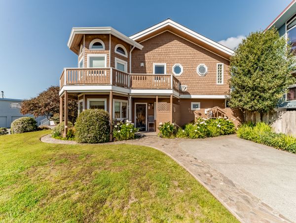 Mendocino Home 982948