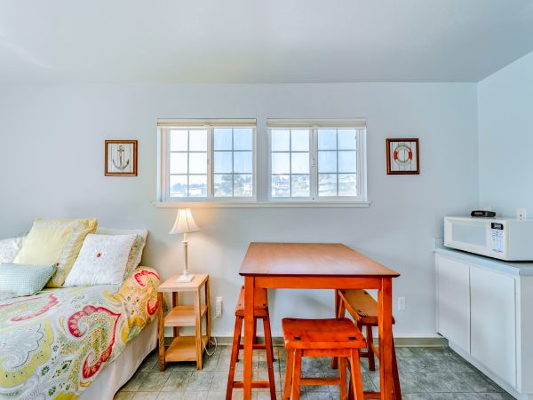 Mendocino Home 982949