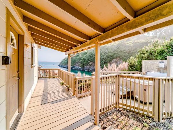 Mendocino Home 982949