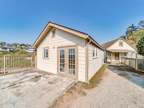 Mendocino Home 982949