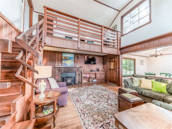 Mendocino Home 982950