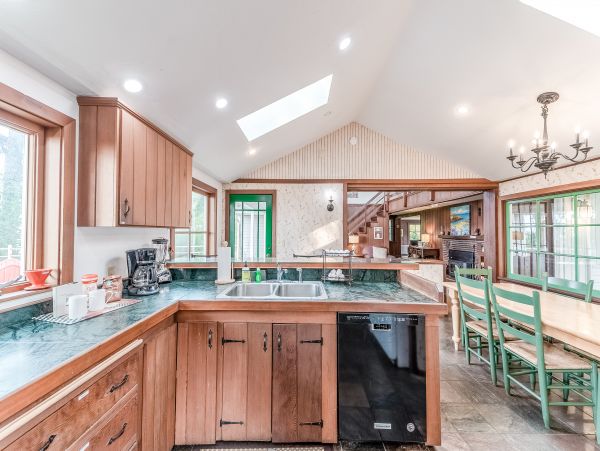 Mendocino Home 982950