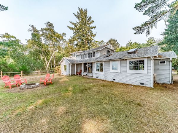 Mendocino Home 982950
