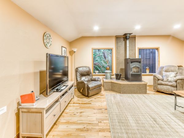 Mendocino Home 982952