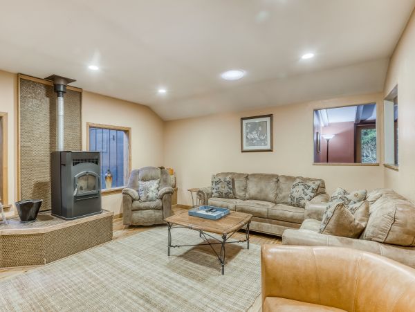 Mendocino Home 982952